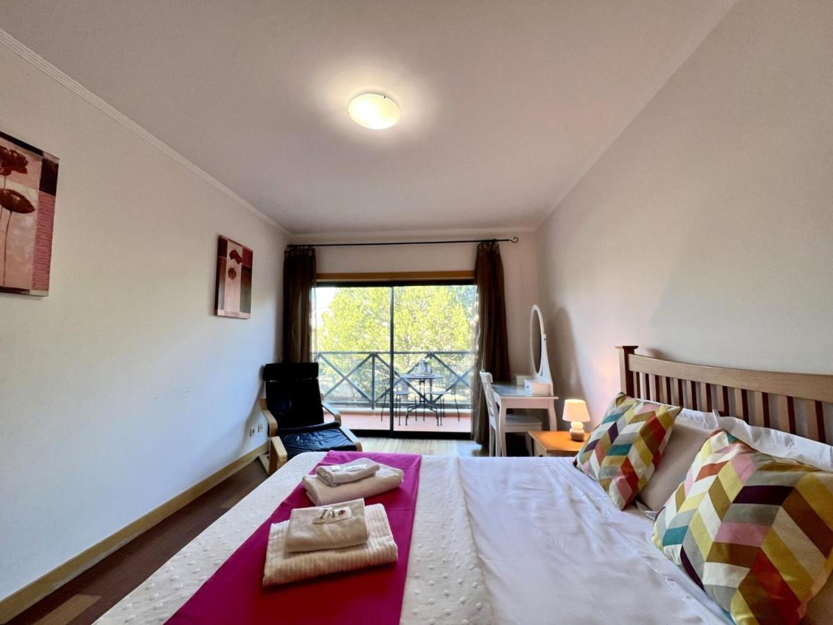 Apartamento Albufeira Modern 4 With Pool By Homing Exterior foto